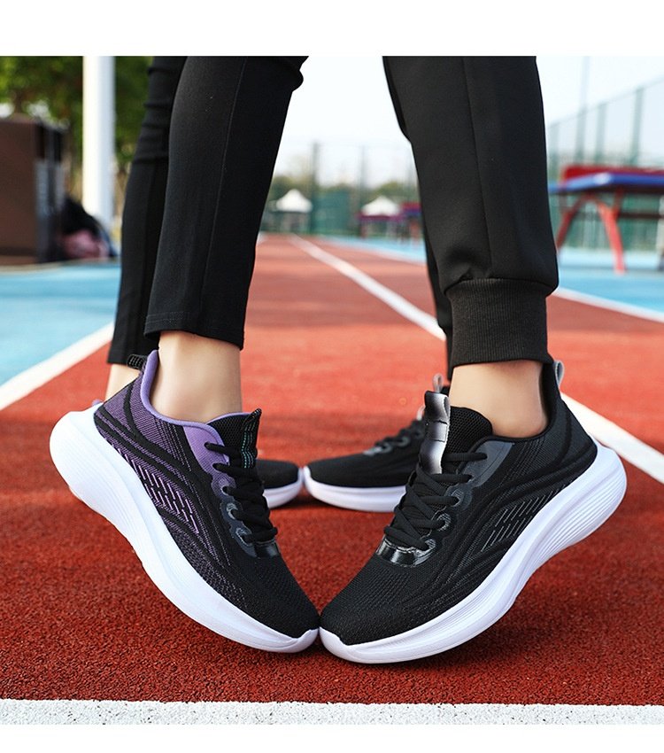 Breathable Lightweight Shock-Absorbing Sneakers Image 1