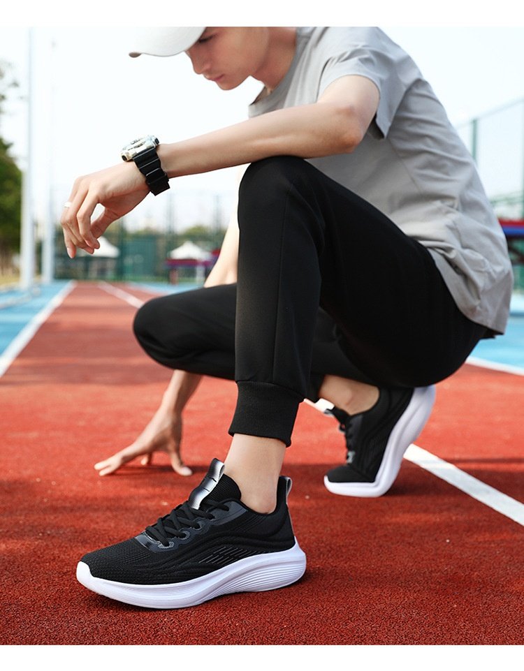 Breathable Lightweight Shock-Absorbing Sneakers Image 10