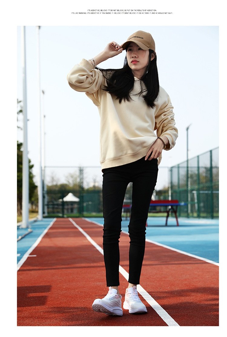 Breathable Lightweight Shock-Absorbing Sneakers Image 14