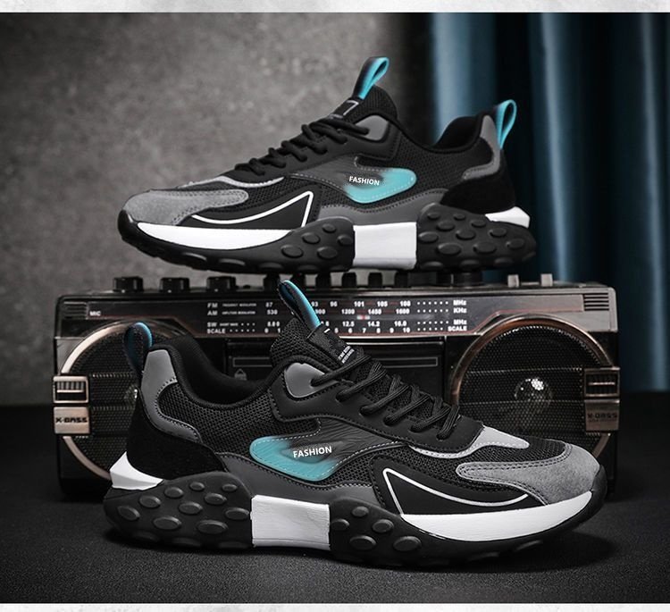 Men's Comfortable Low-Cut Casual Sneakers Image 9