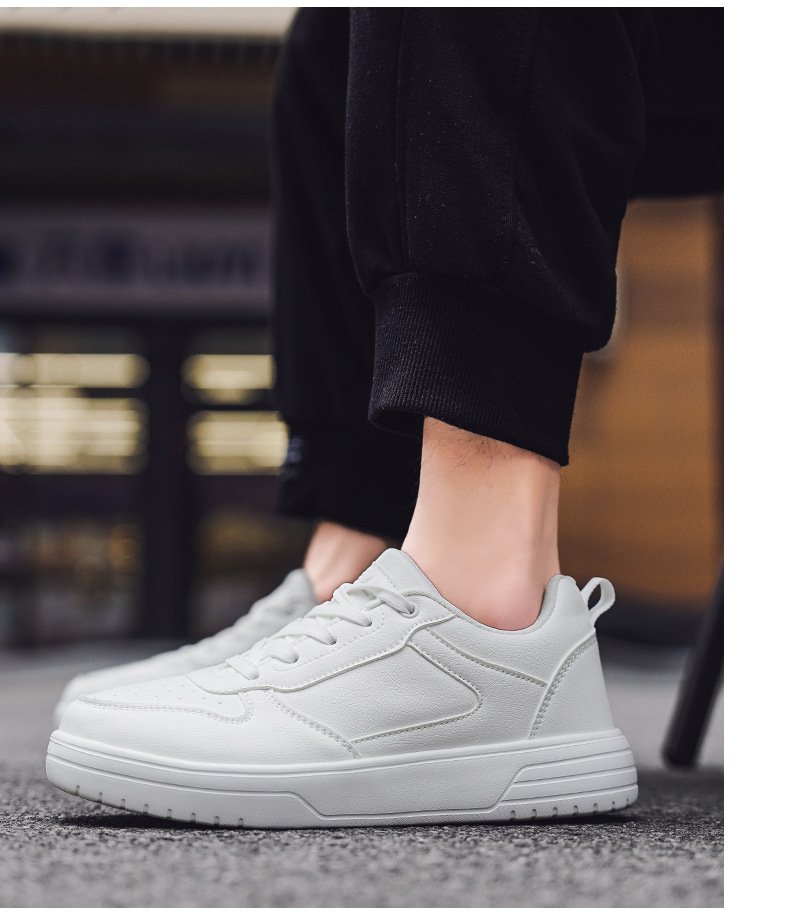 Men's Classic White Low-Top Sneakers Image 10
